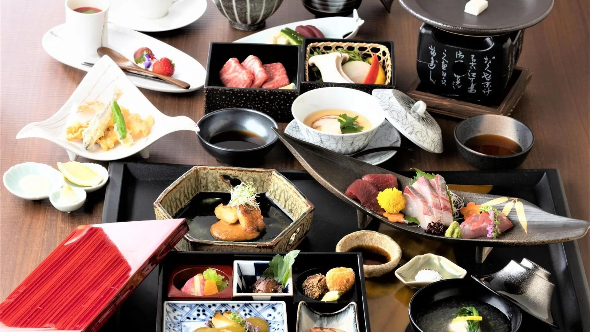Hotel Morinokaze Hakone Sengokuhara 4*,  Japan
